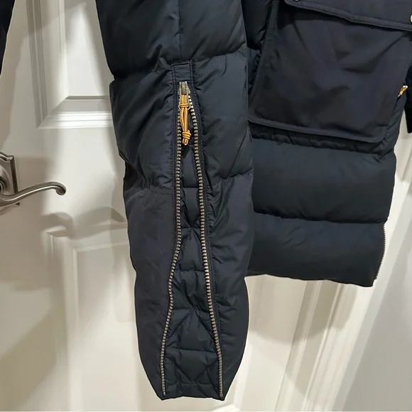 Women's Mountain Classic Down Coat, Sherpa-Lined Black Tan XL✨EUC - Picture 10 of 16